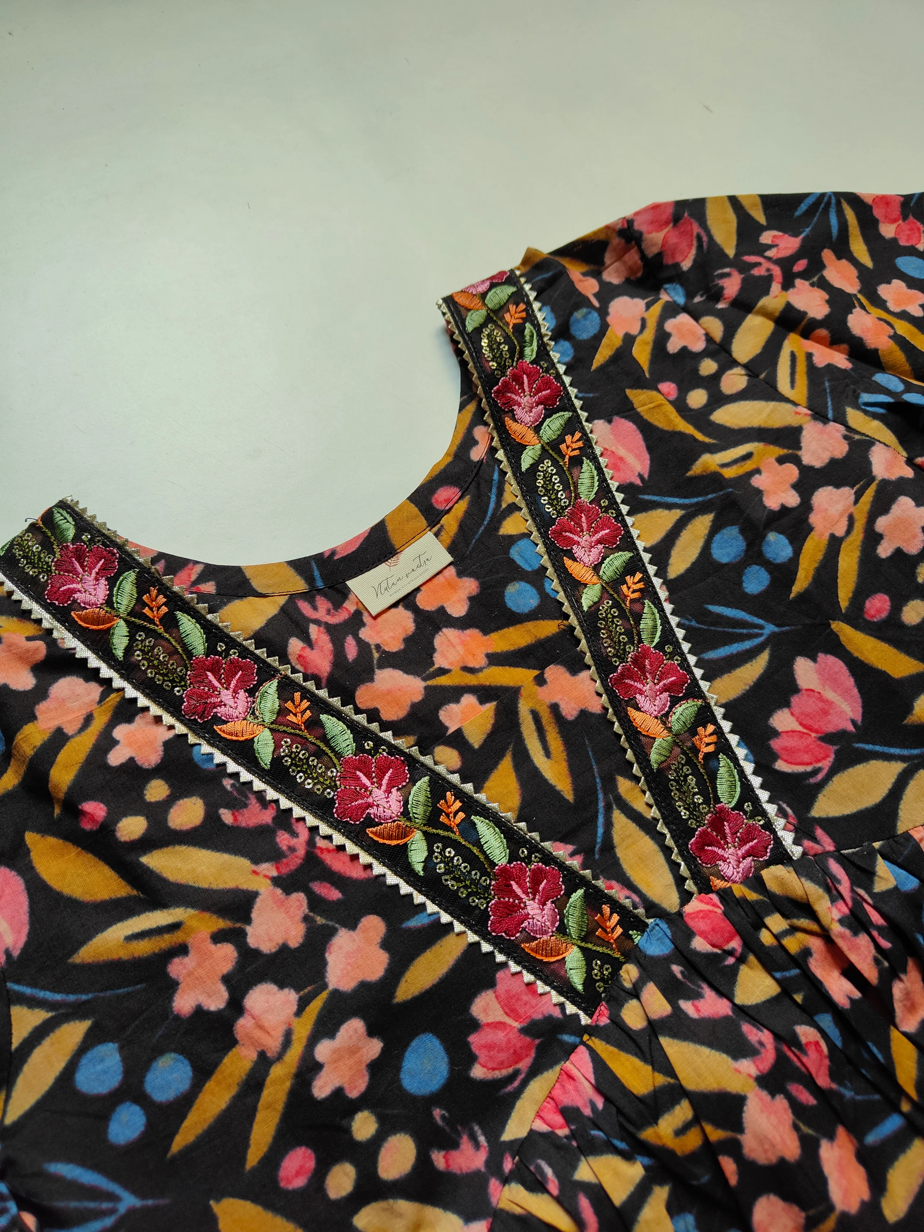 Cotton Alia cut Anarkali kurti - Image 3