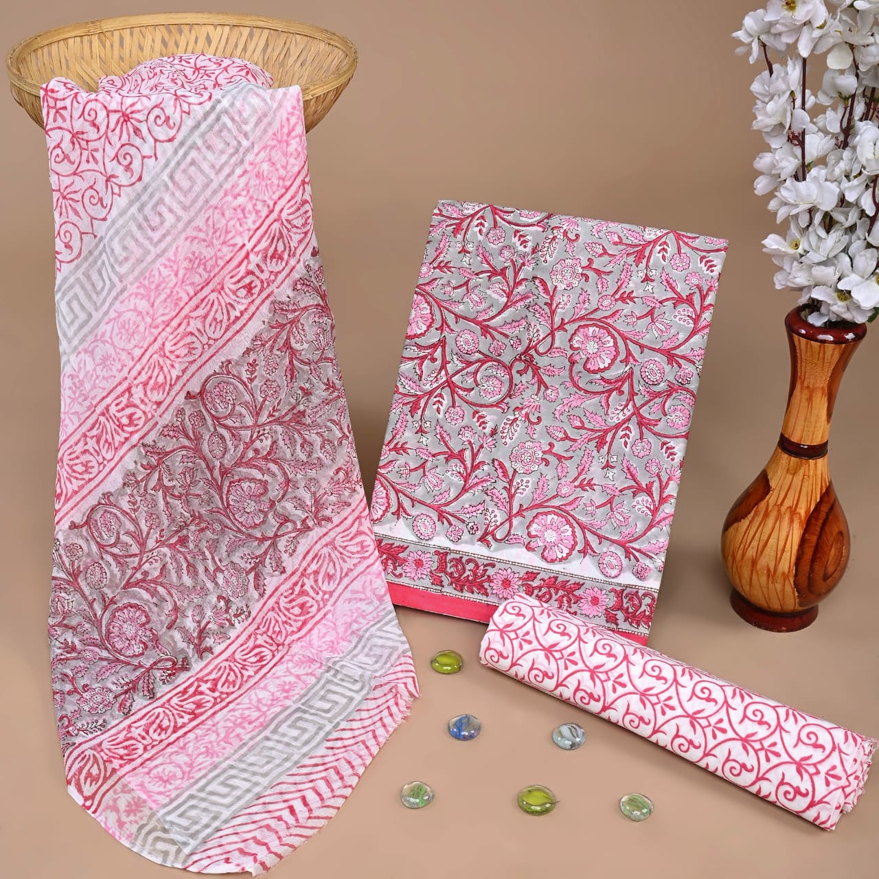 Cotton Suit Set With Chiffon Dupatta - Image 2