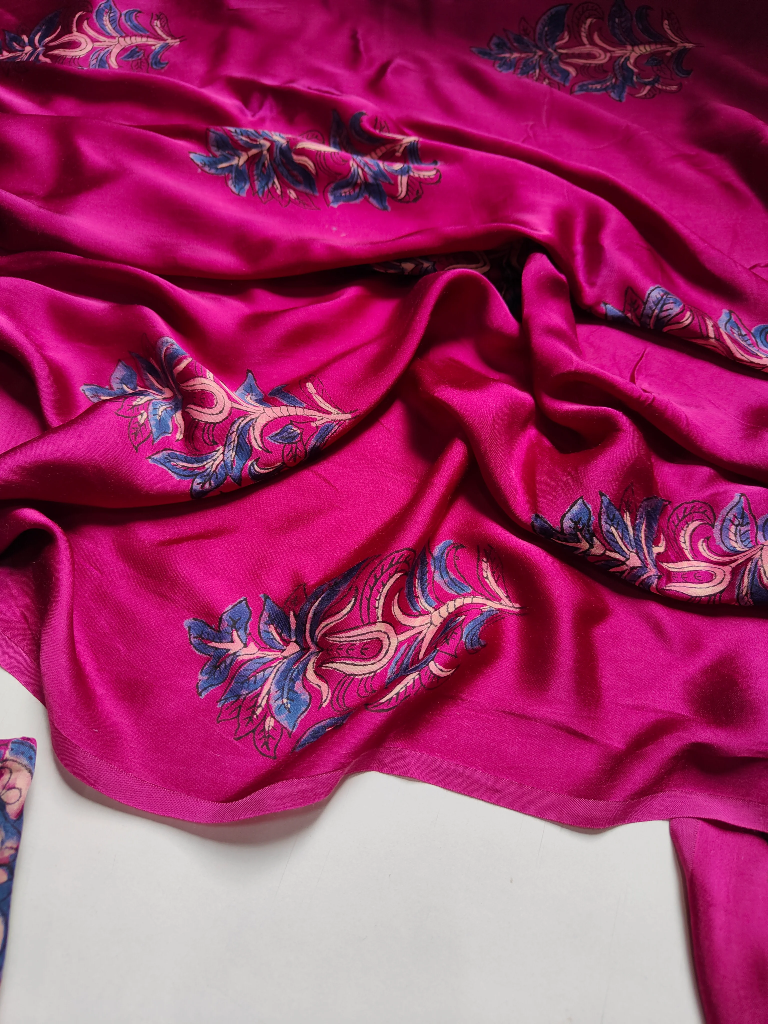 Modal Satin Suit Set - Image 3